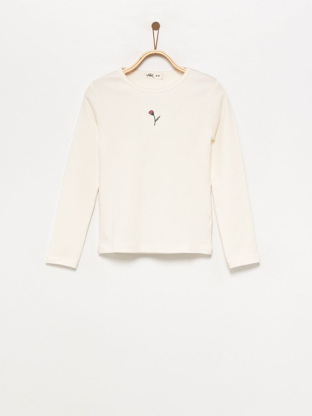 טי-שירט פרחונית ארוכה