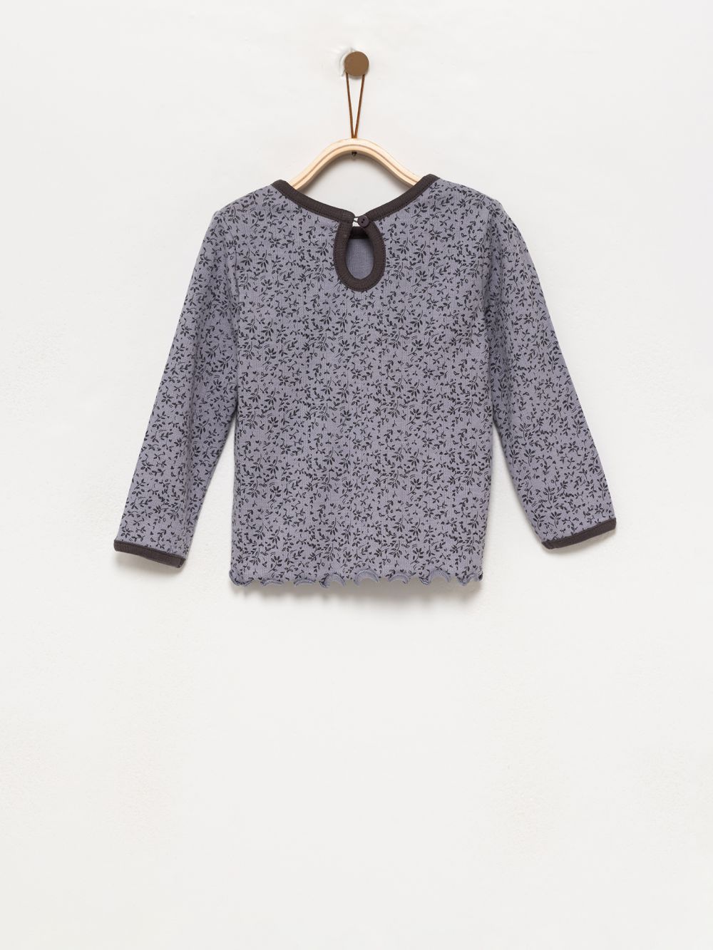 חולצת פוינטל מודפסת