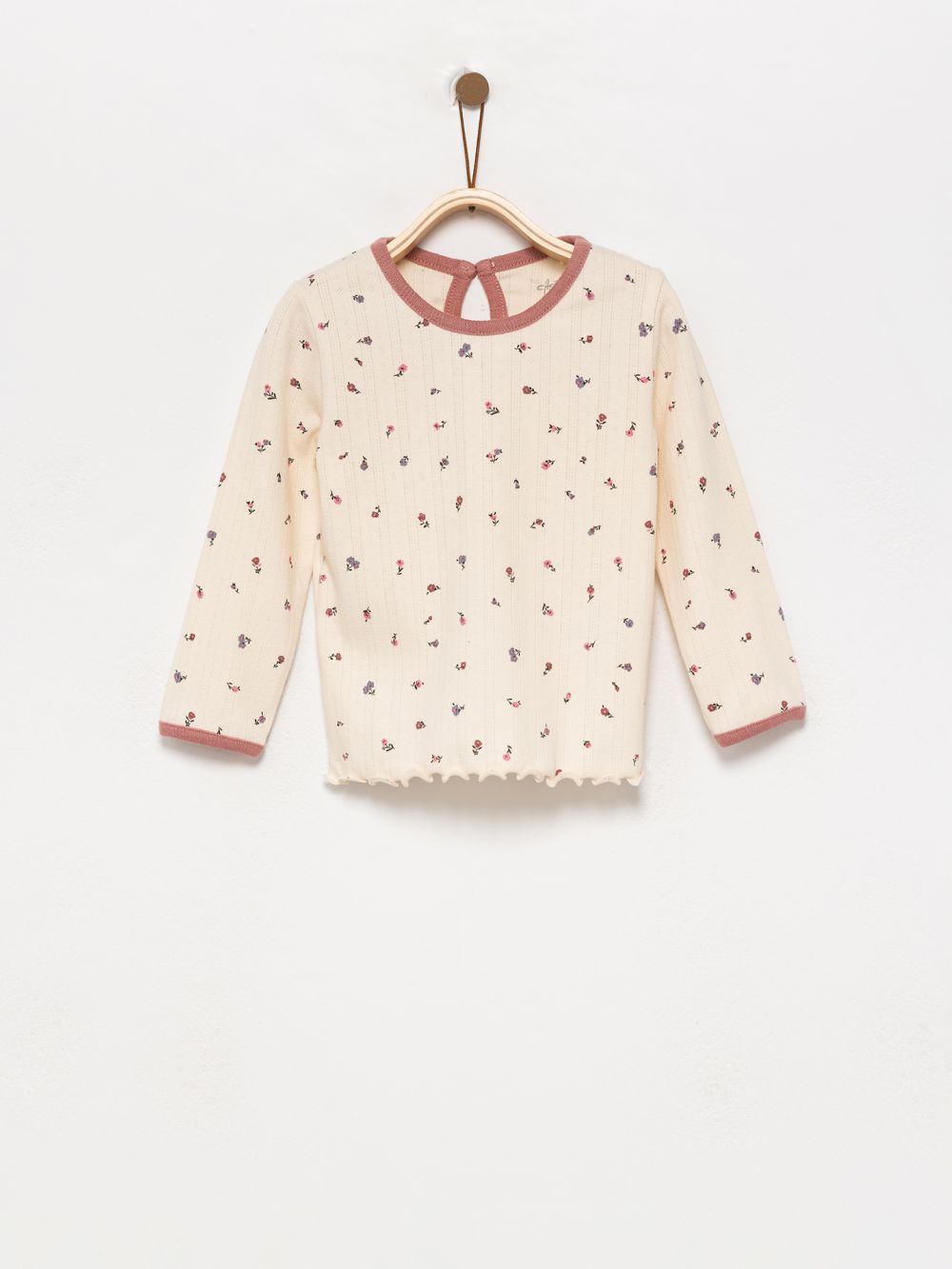 חולצת פוינטל מודפסת