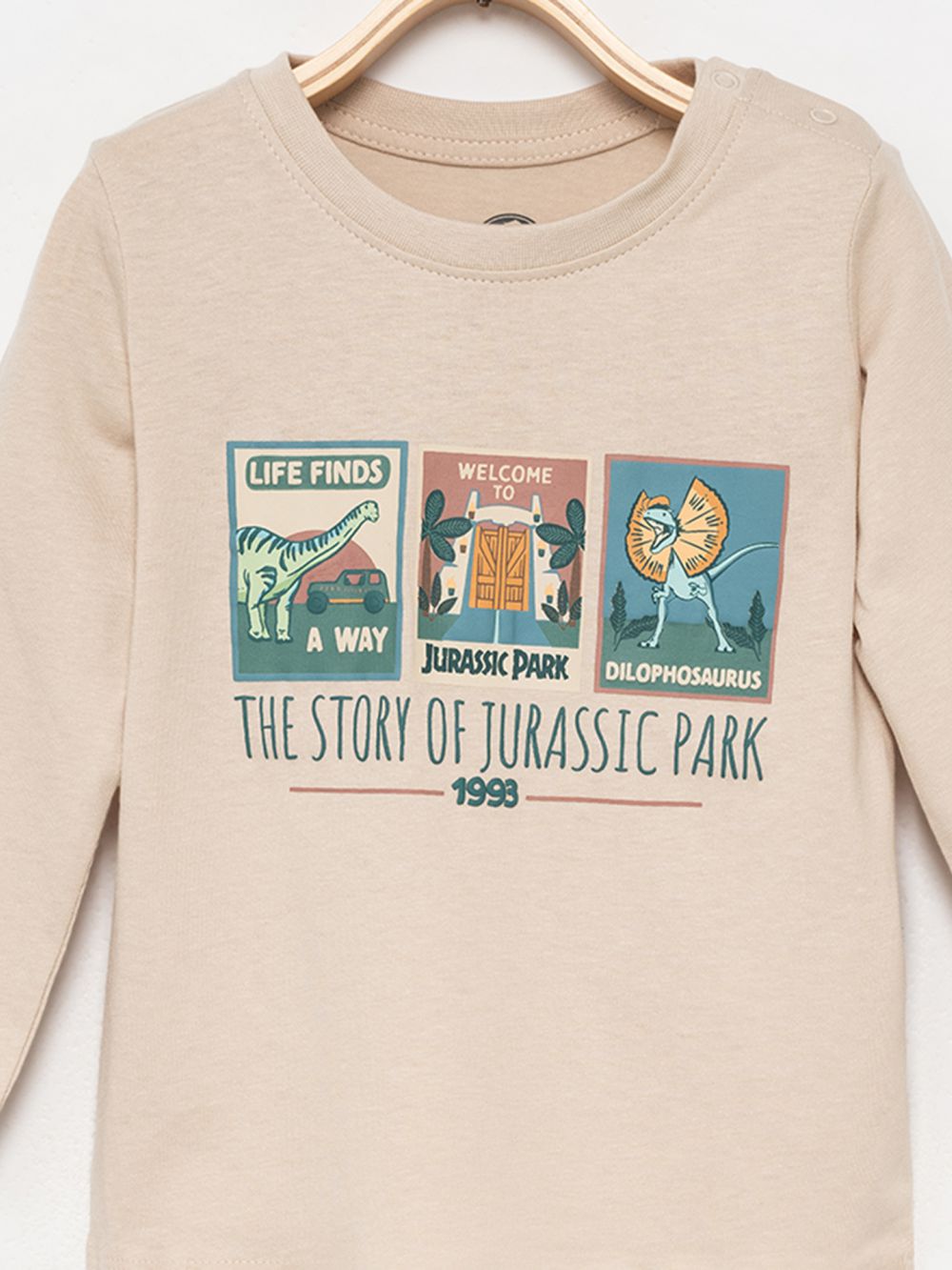 טישרט פארק היורה