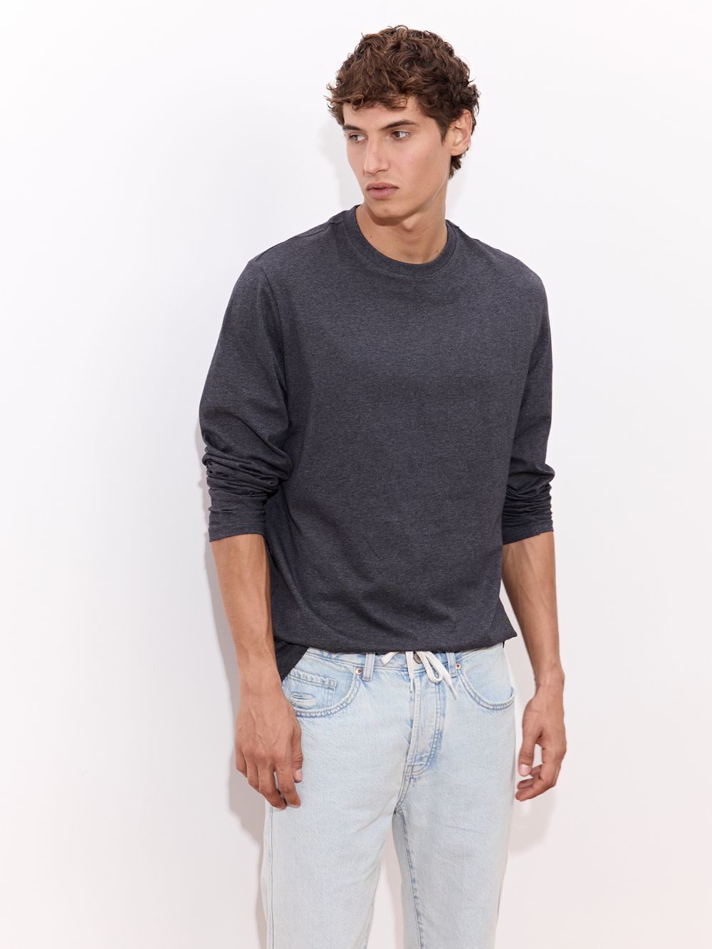 חולצת בייסיק שרוול ארוך