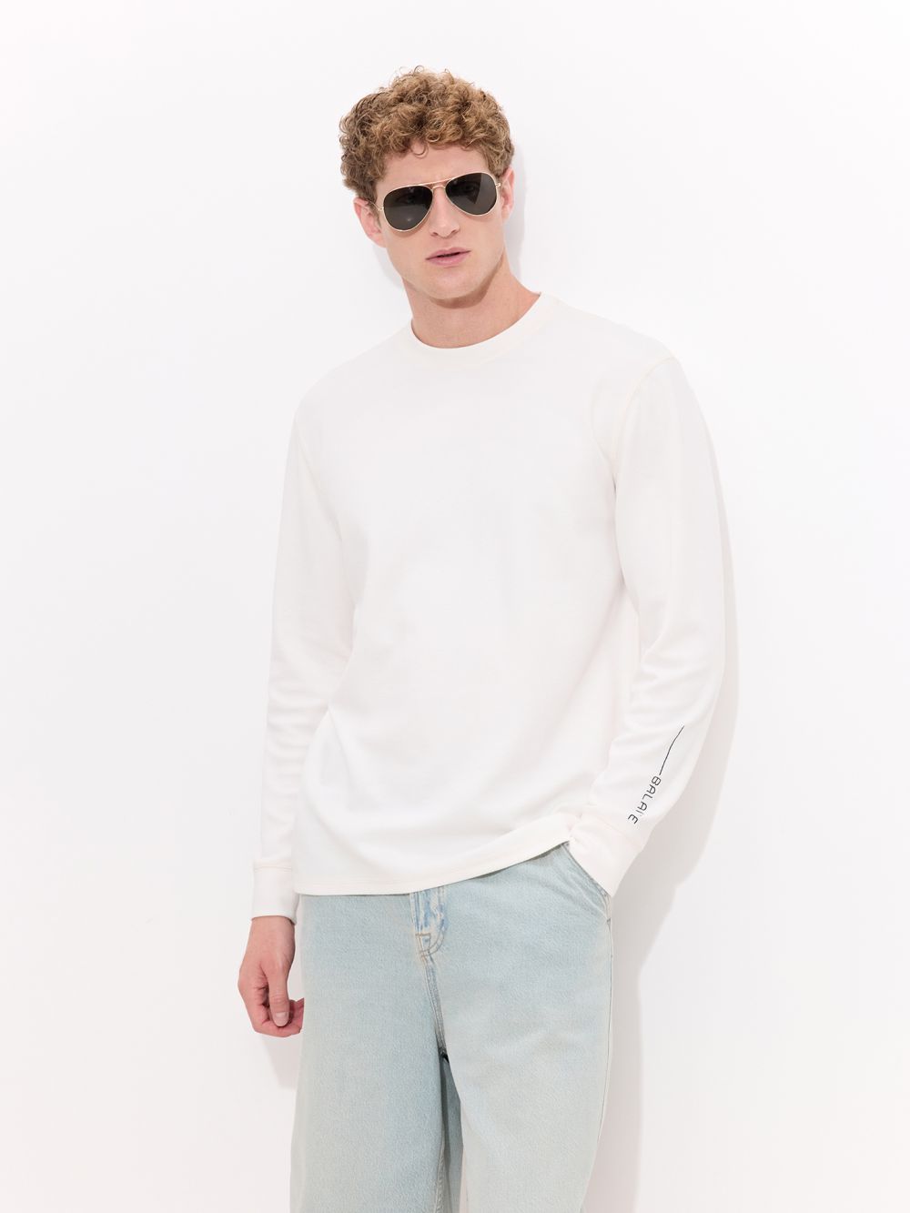 טי שירט ארוכה עם טקסטורה