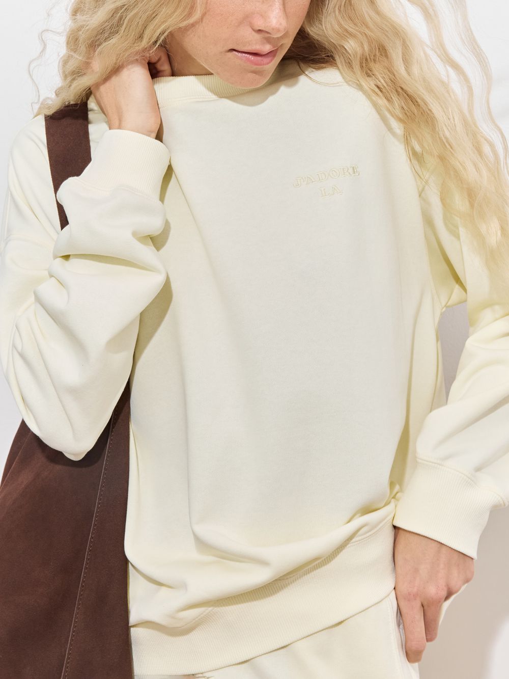 פוטר עם בייסיק עם צווארון קונטרסט