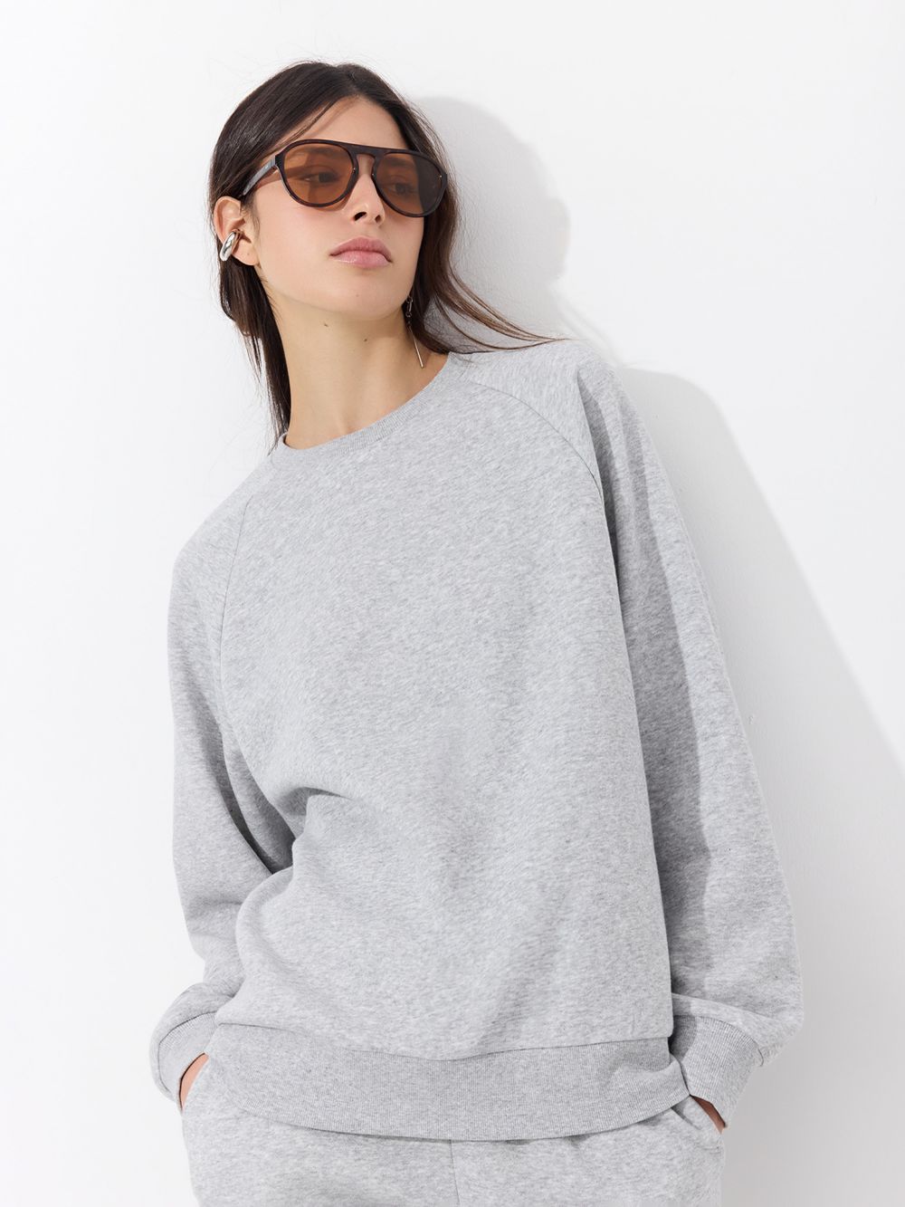 סווטשירט בייסיק