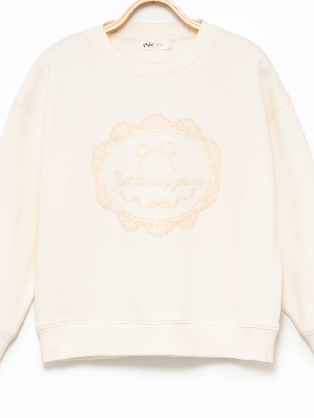 טי פוטר עם פאטצ׳ רקום