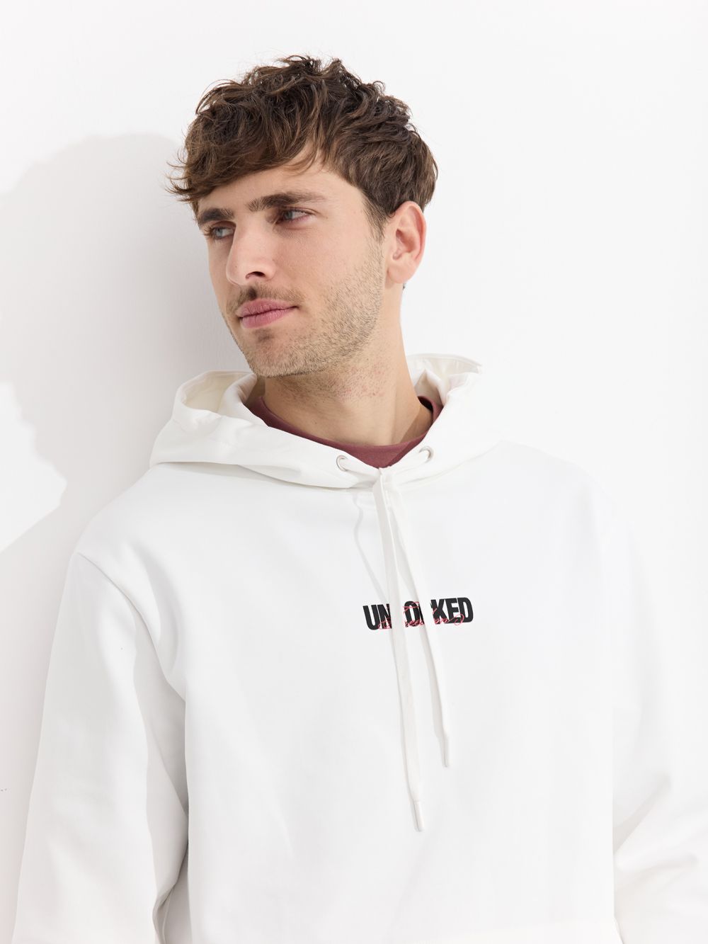 קפוצ’ון עם כיתוב