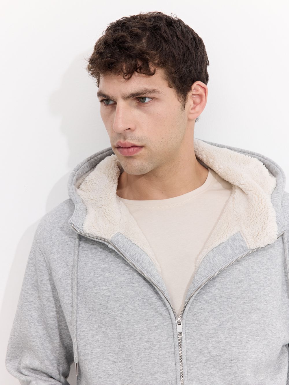 קפוצ׳ון פתוח עם שרפה פנימית