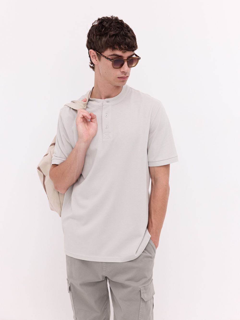 חולצת פולו צווארון סיני