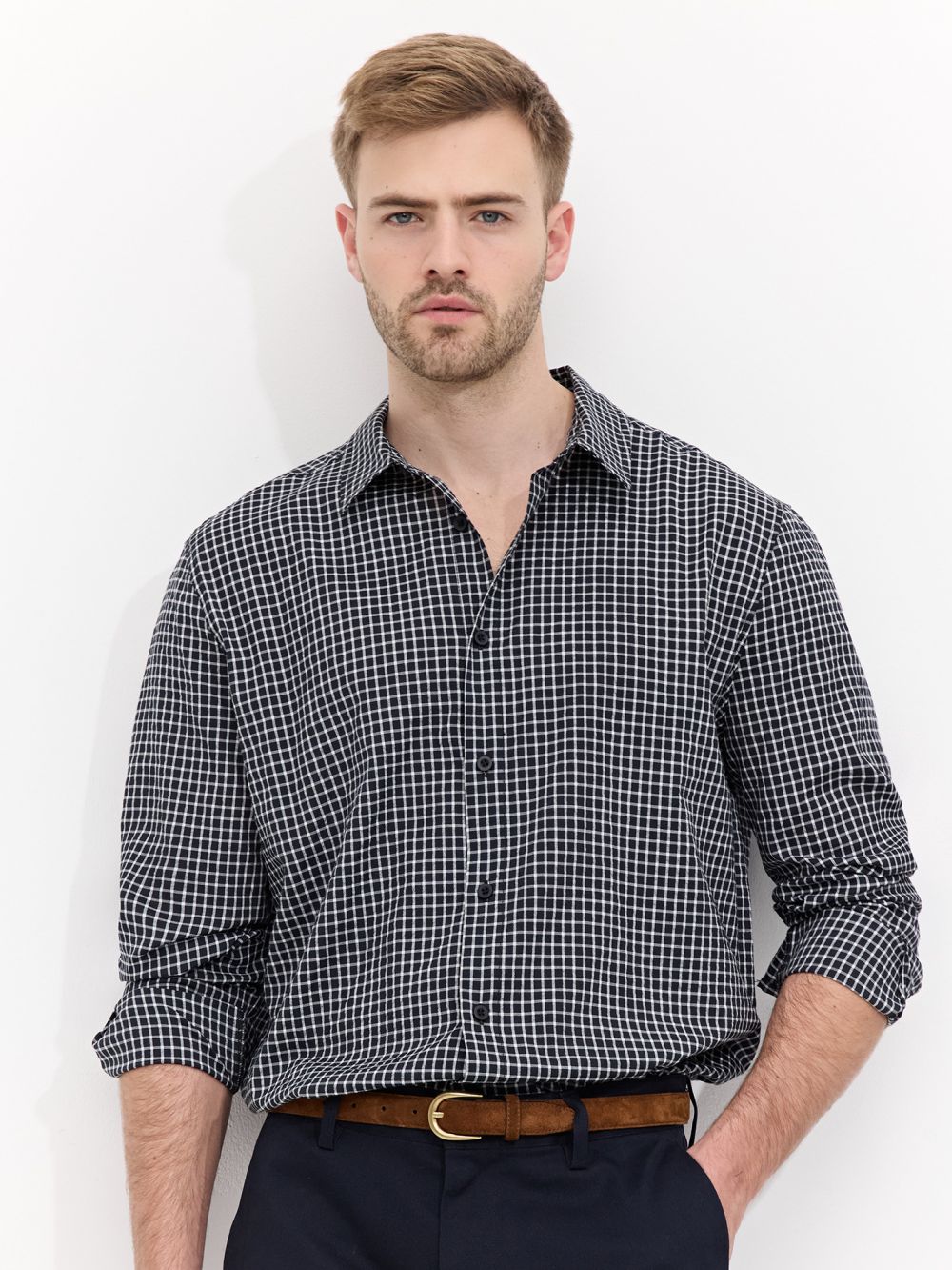 חולצה מכופתרת משובצת