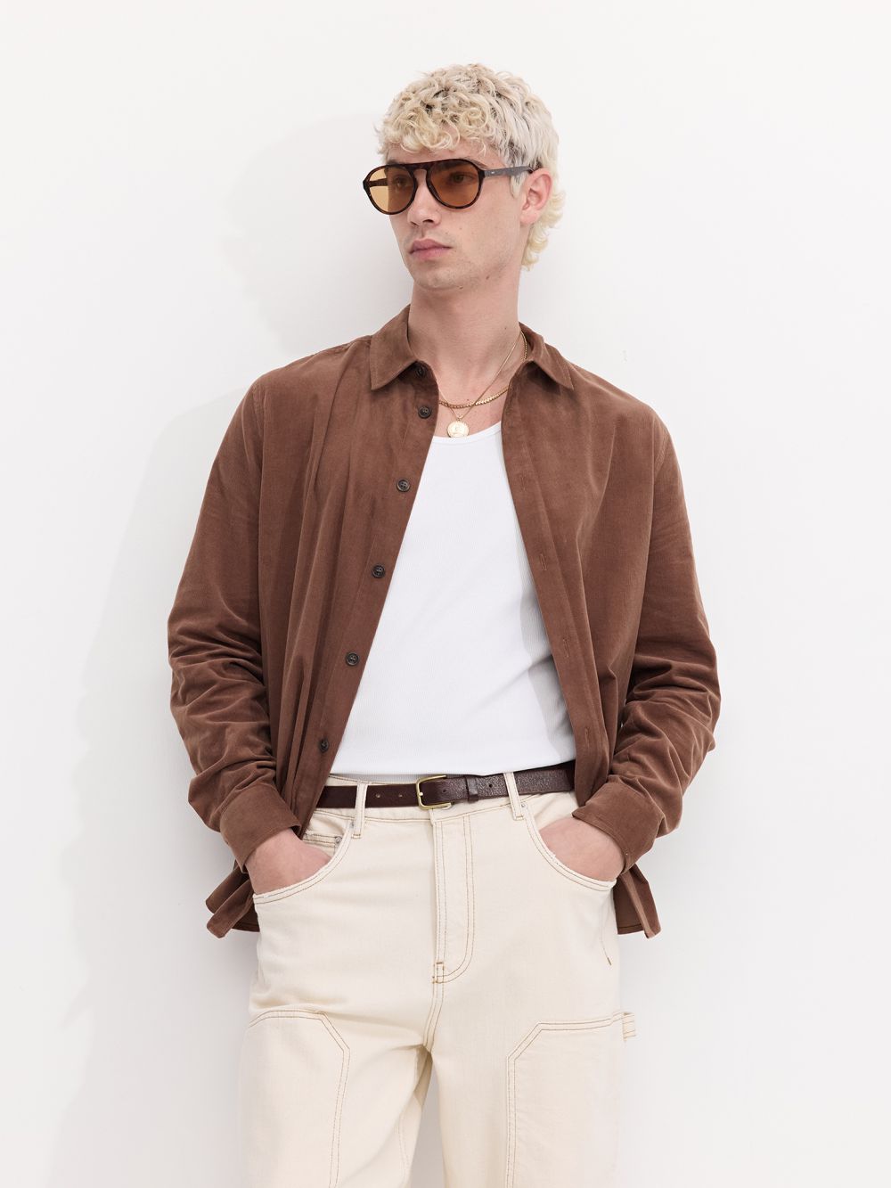 חולצת קורדורוי מכופתרת