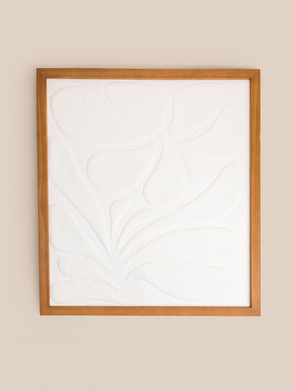 תמונה עם מסגרת עץ פרח