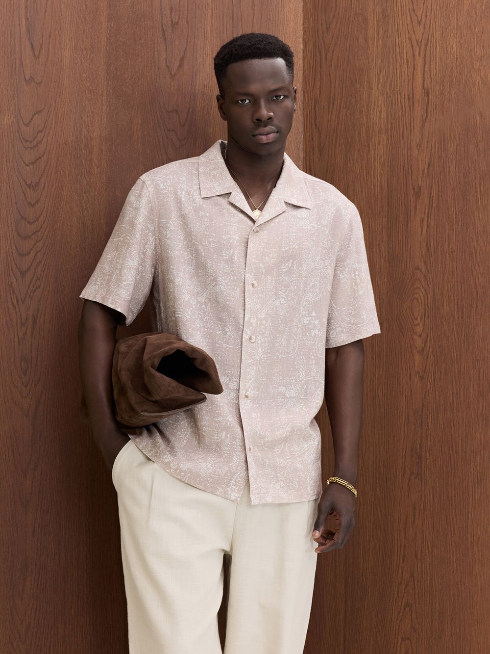 חולצת ריזורט עם דפוס