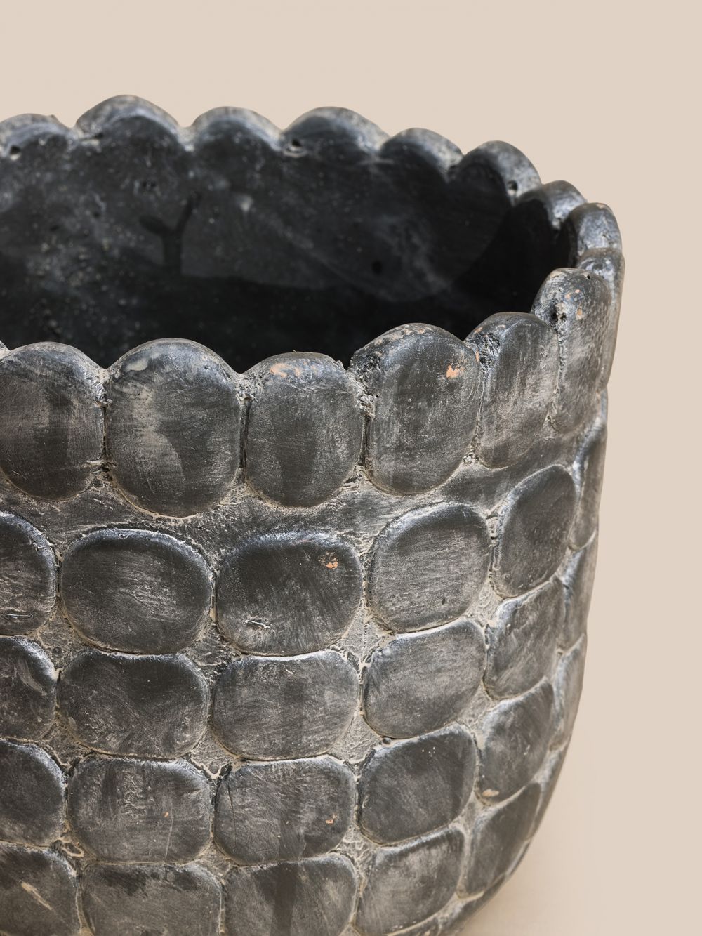 כלי לעציץ ריבועים 18CM