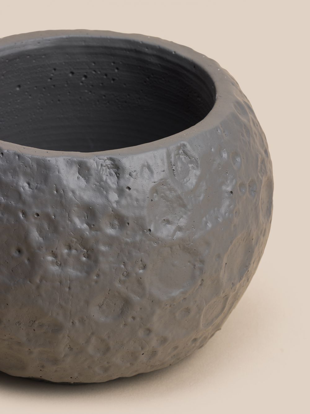 כלי לעציץ ירח 17X12.5CM