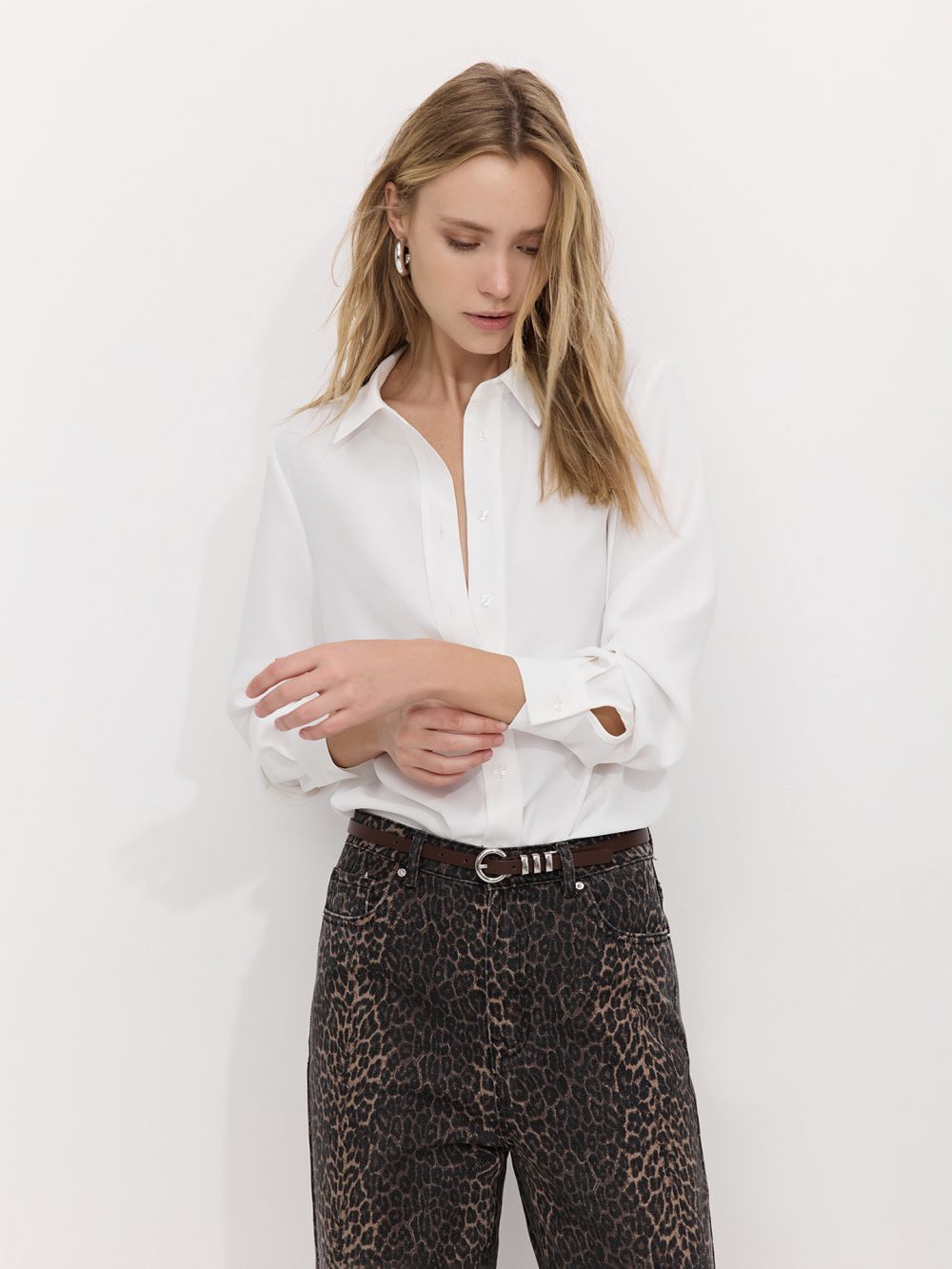 חולצה מכופתרת