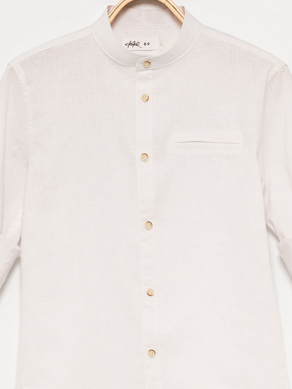 חולצה מכופתרת