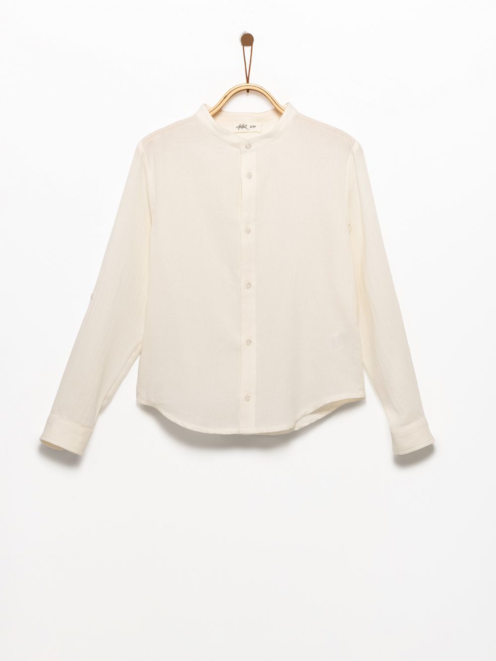 חולצה מכופתרת