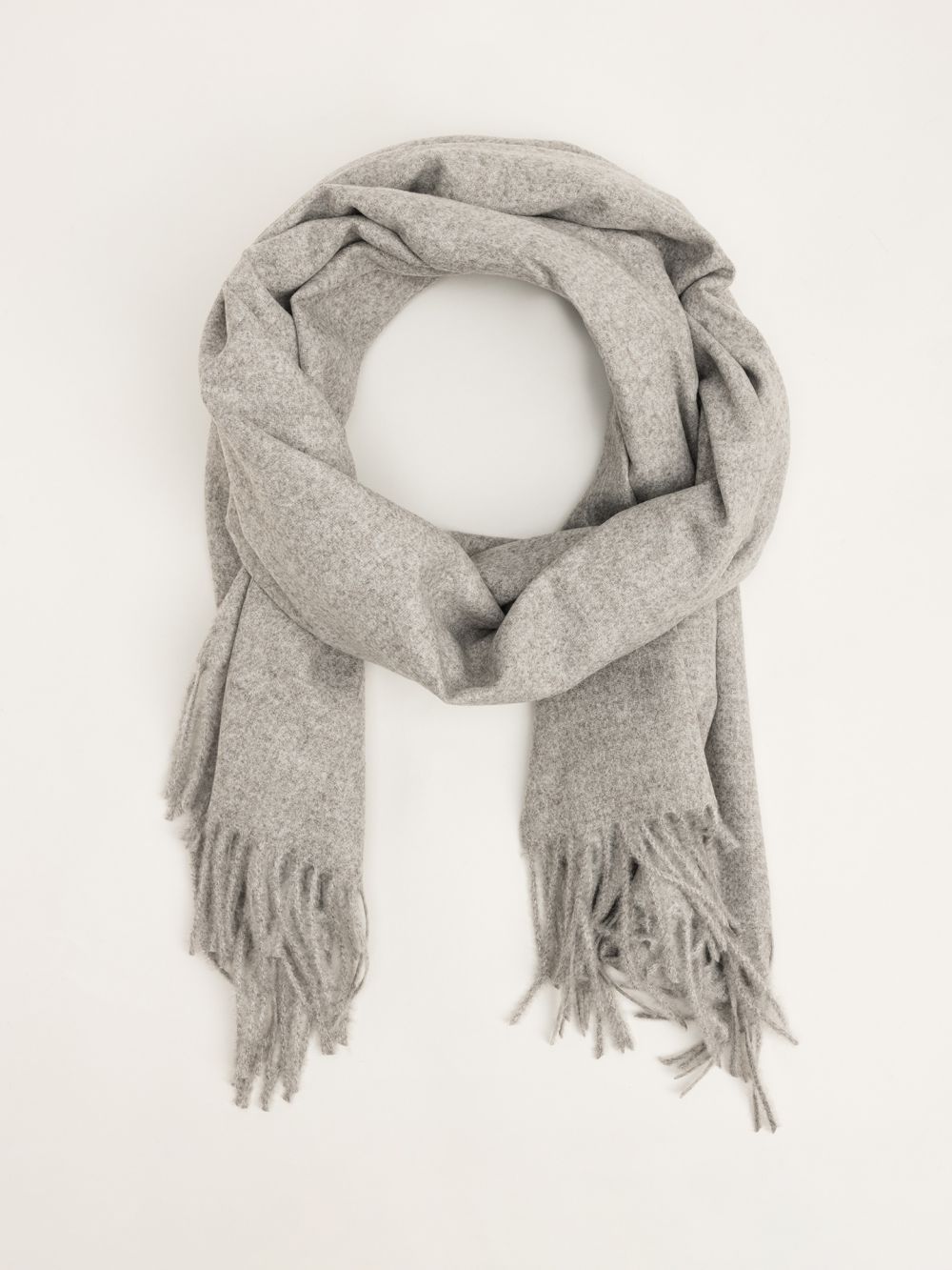 צעיף עם פרנזים