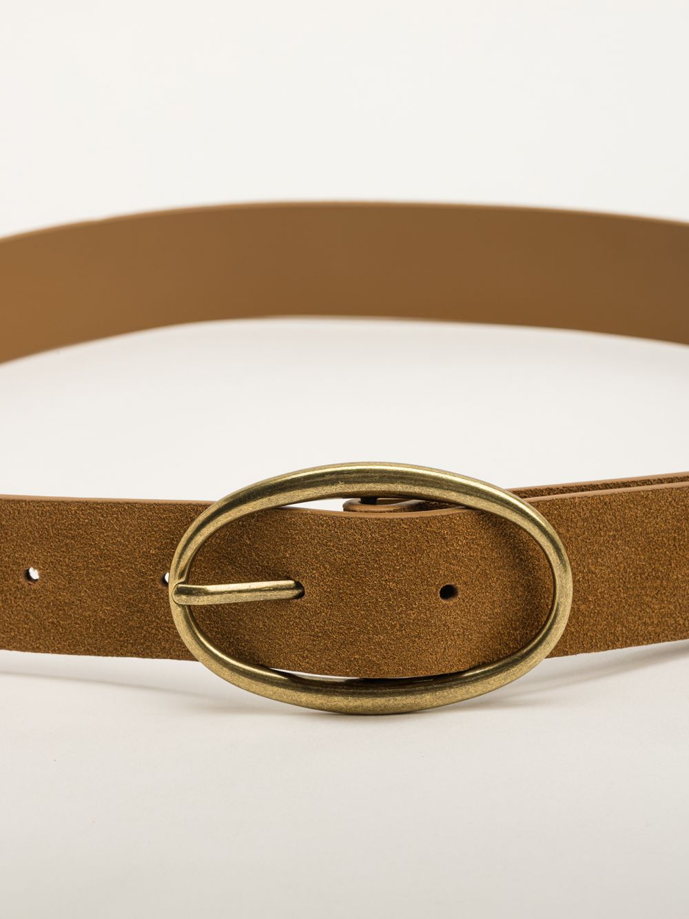 חגורת עור עם אבזם אליפסה