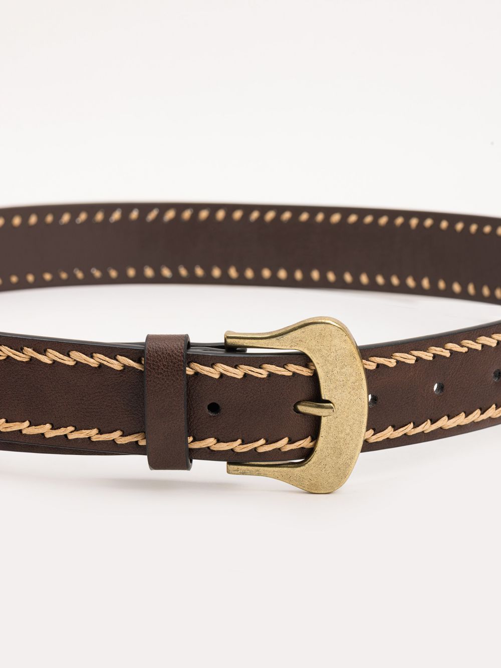 חגורה עם עיטורים