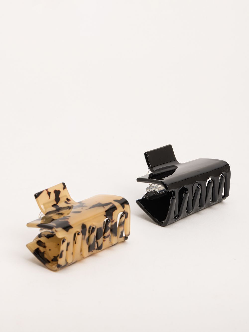 מארז קליפסים לשיער