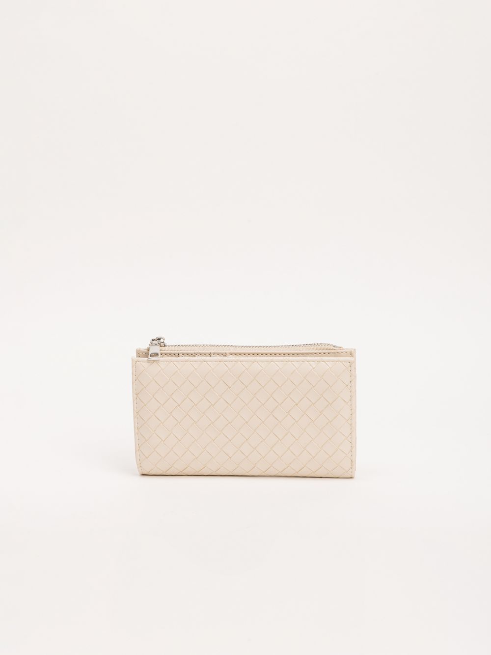 ארנק דמוי עור מוטבע