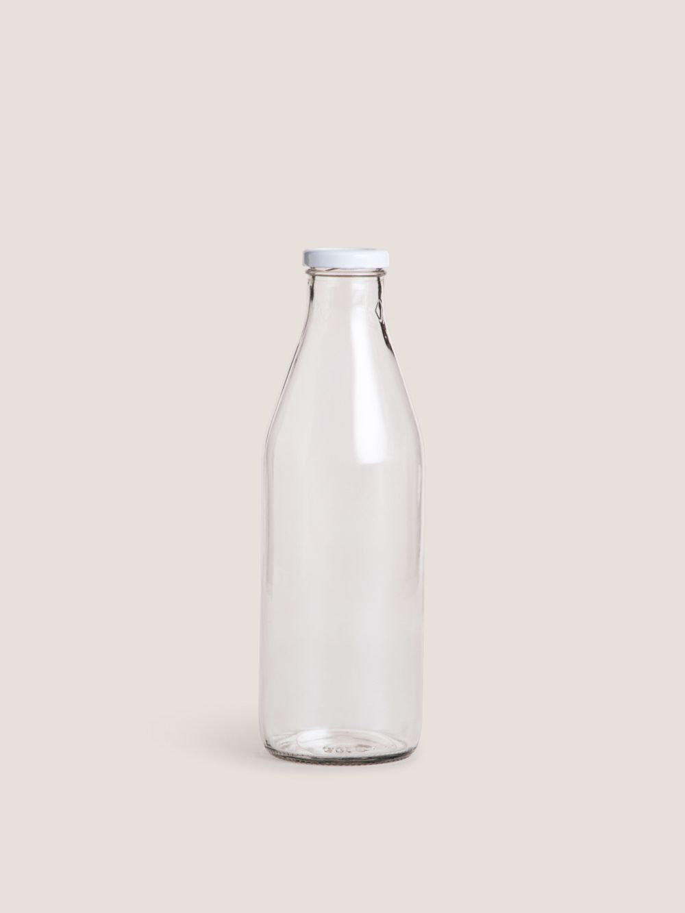 בקבוק חלב עם פקק הברגה