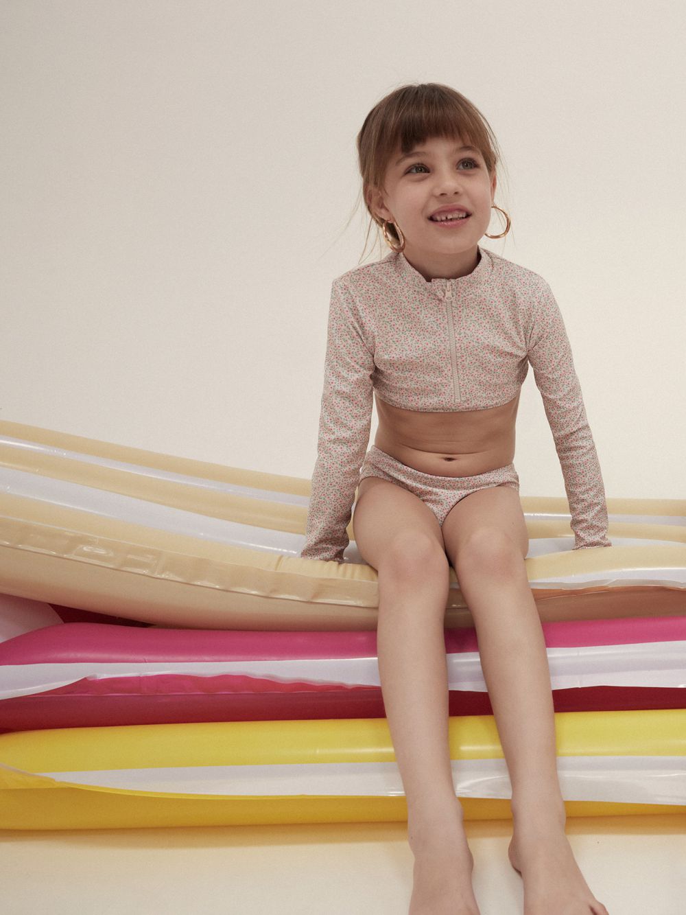 בגד ים פרחוני