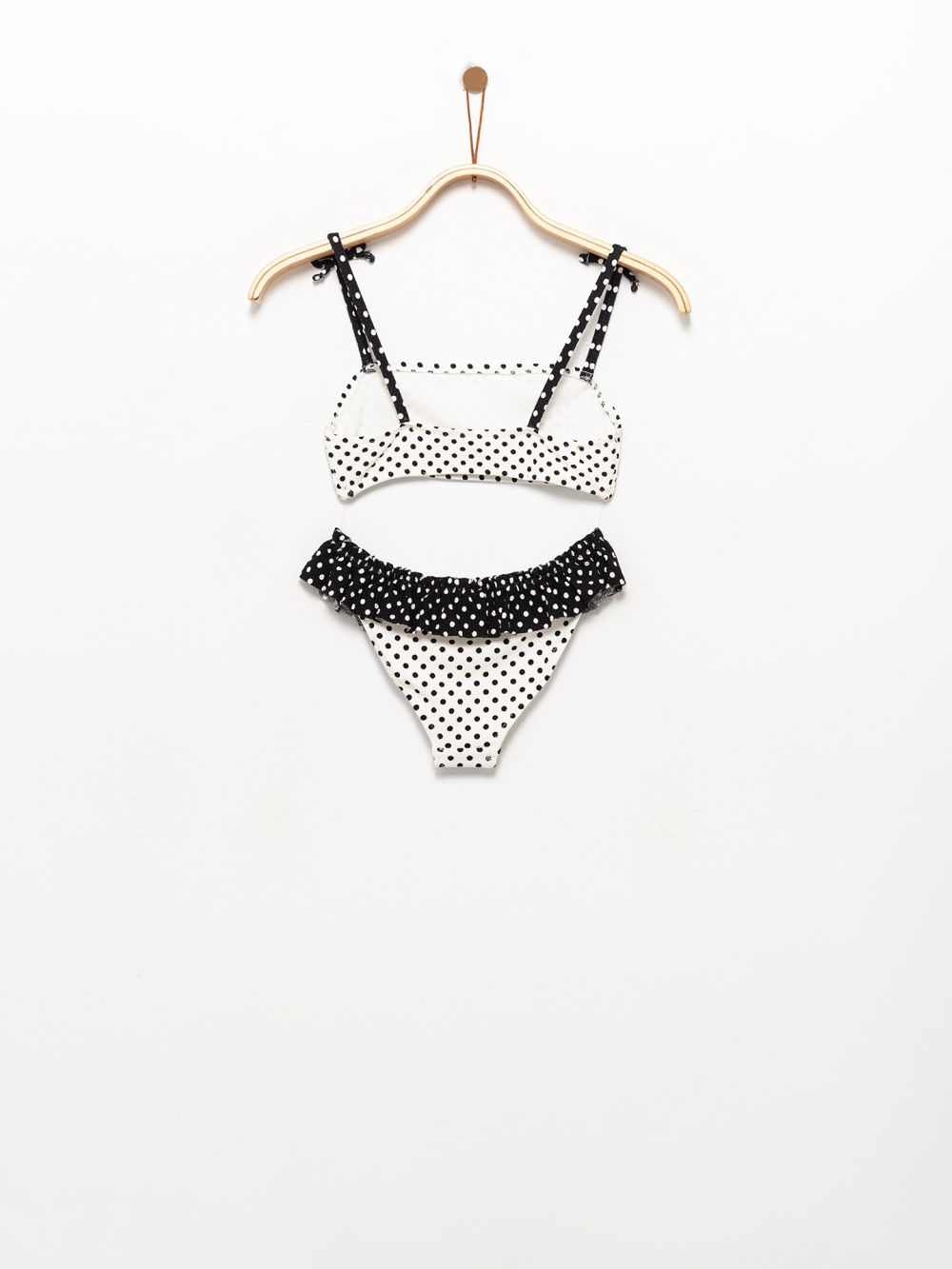 בגד ים בקיני נקודות