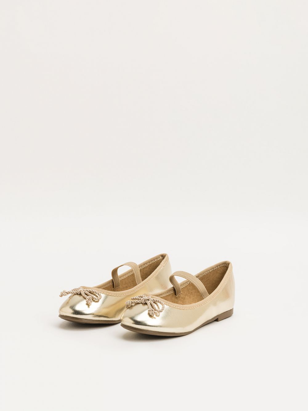 נעלי בלרינה עם פפיון