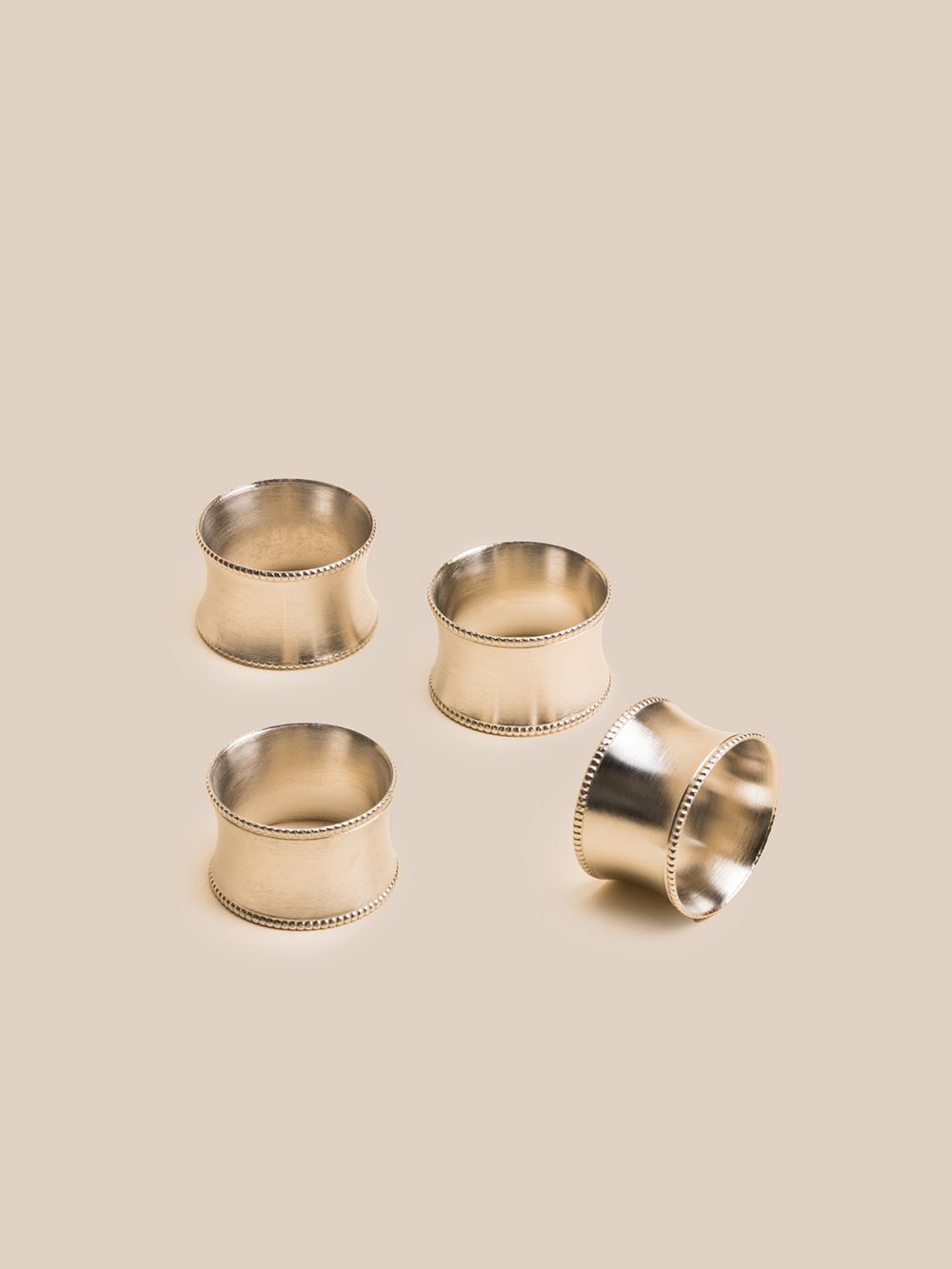 סט 4 חבקים למפיות דניאל