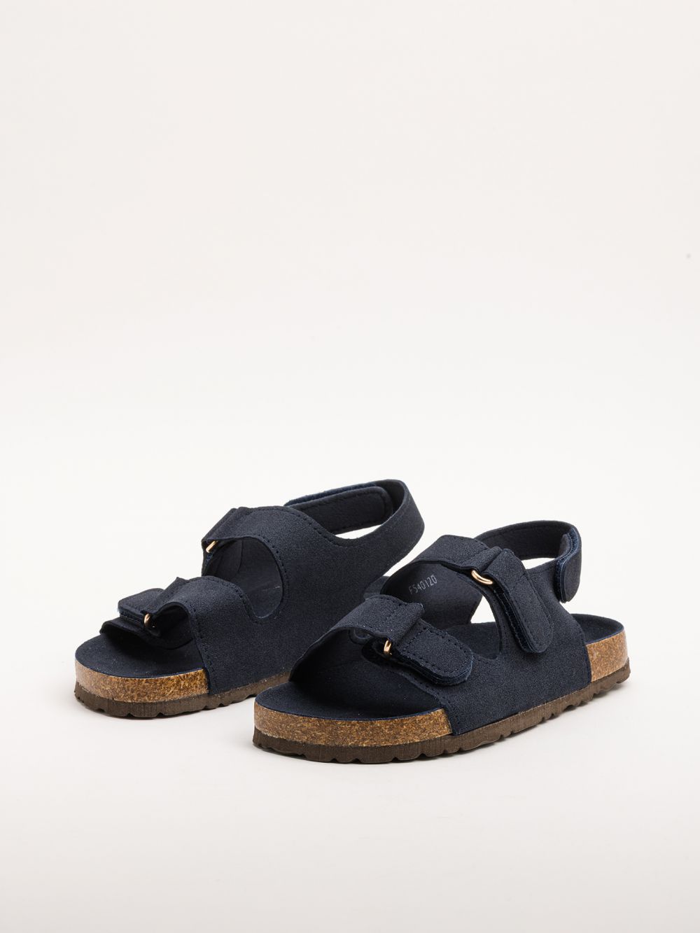 סנדלי בנים בייסיק