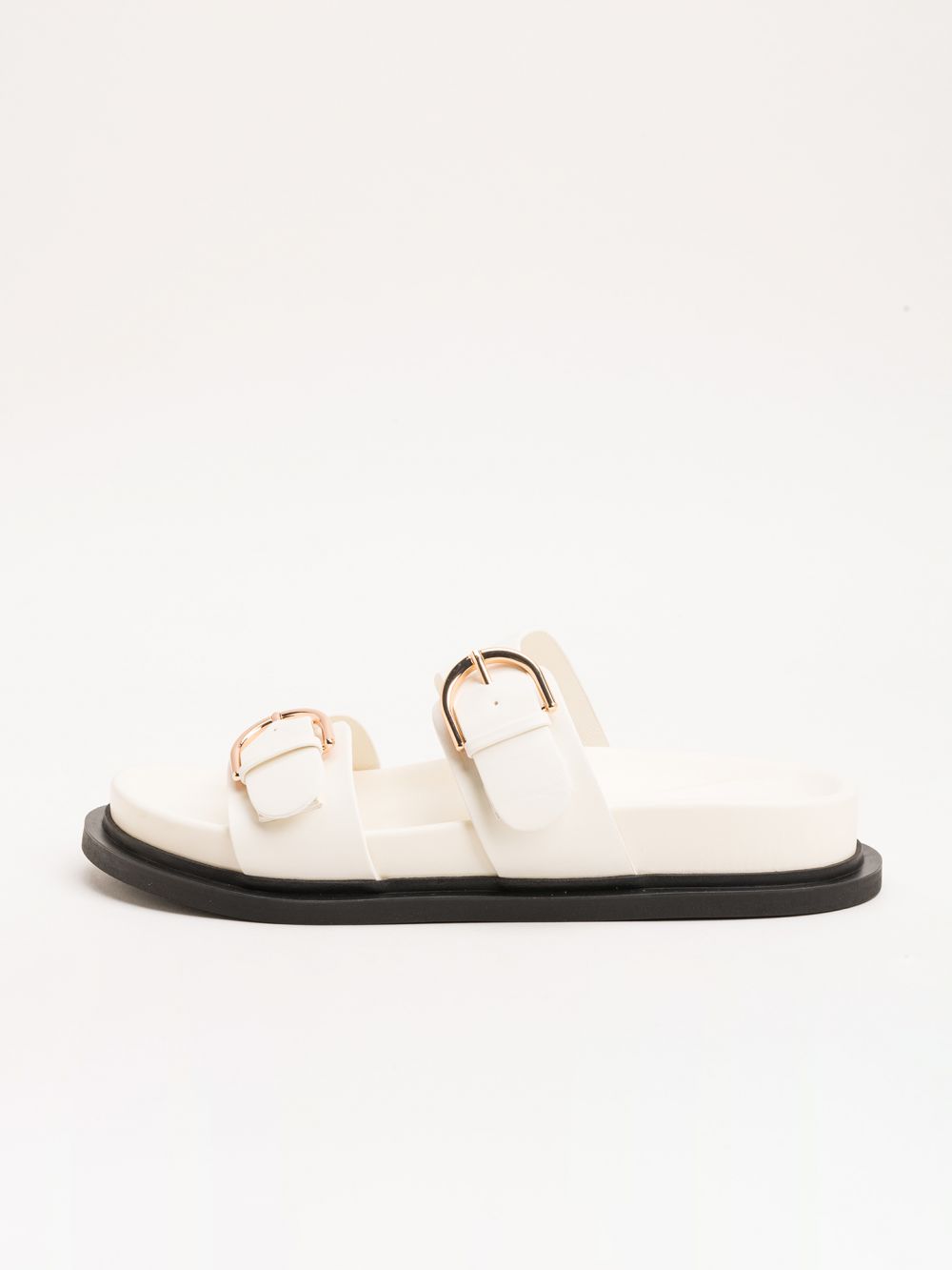 סנדל שטוח שתי רצועות