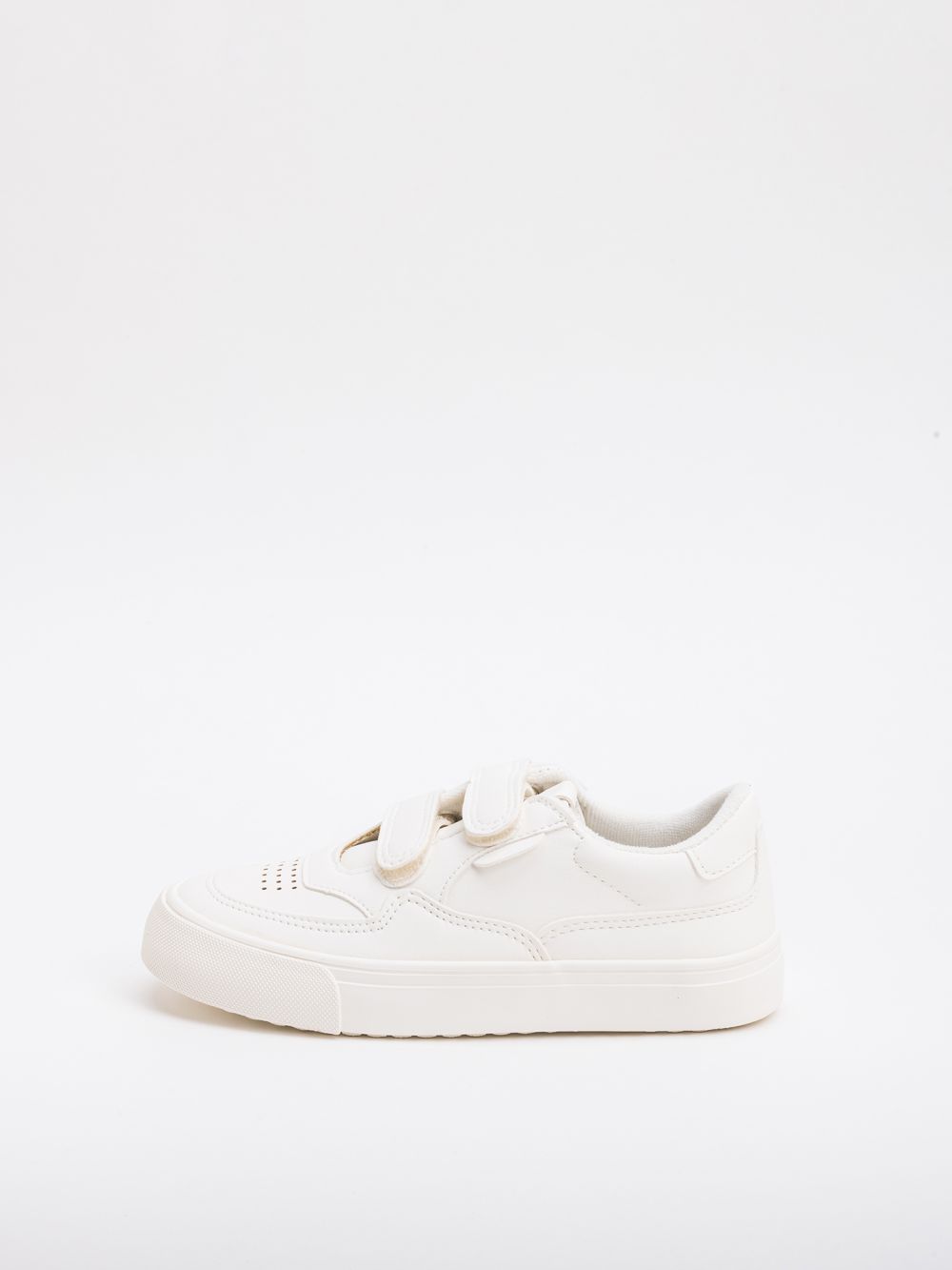 סניקרס עם סקוצים לבנים