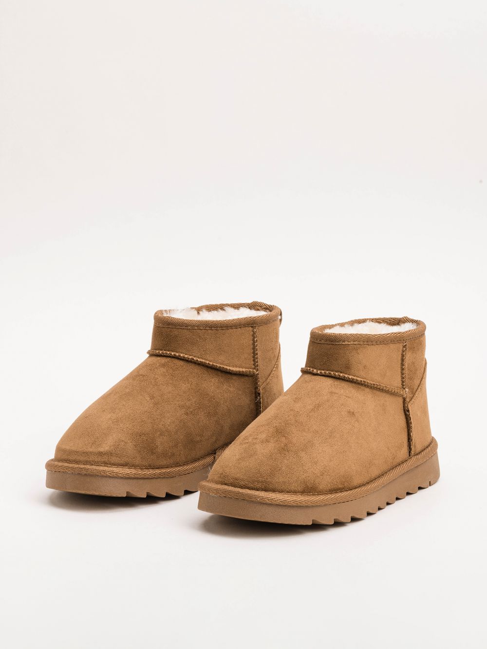 מגפונים מרופדים