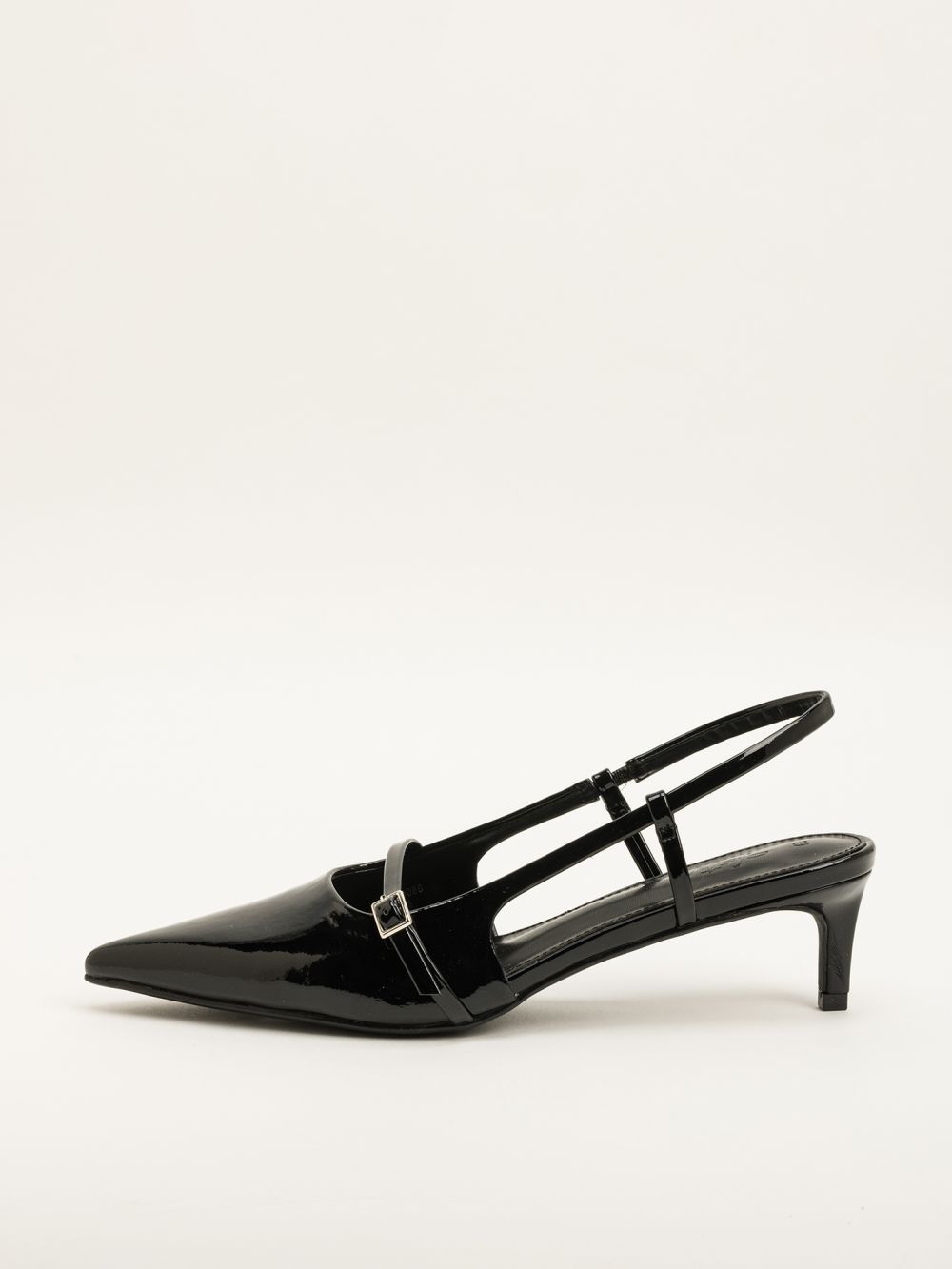 נעלי עקב חצי