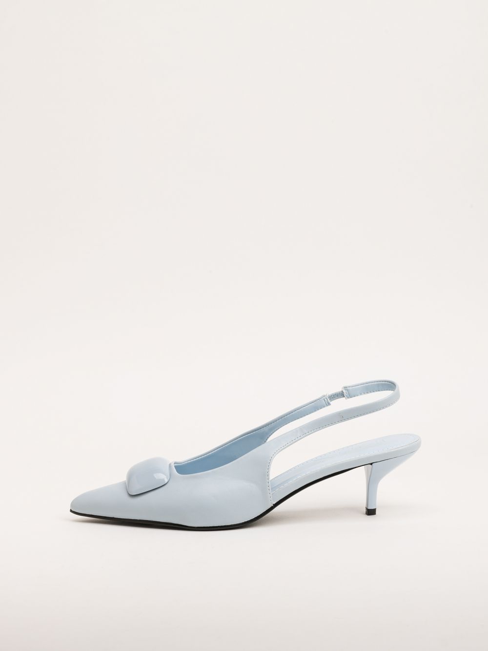 עקב קיטן עם עיטור מרובע