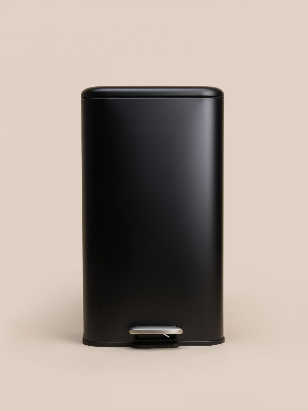 פח אשפה מלבני עם רגלית 30L אורבן