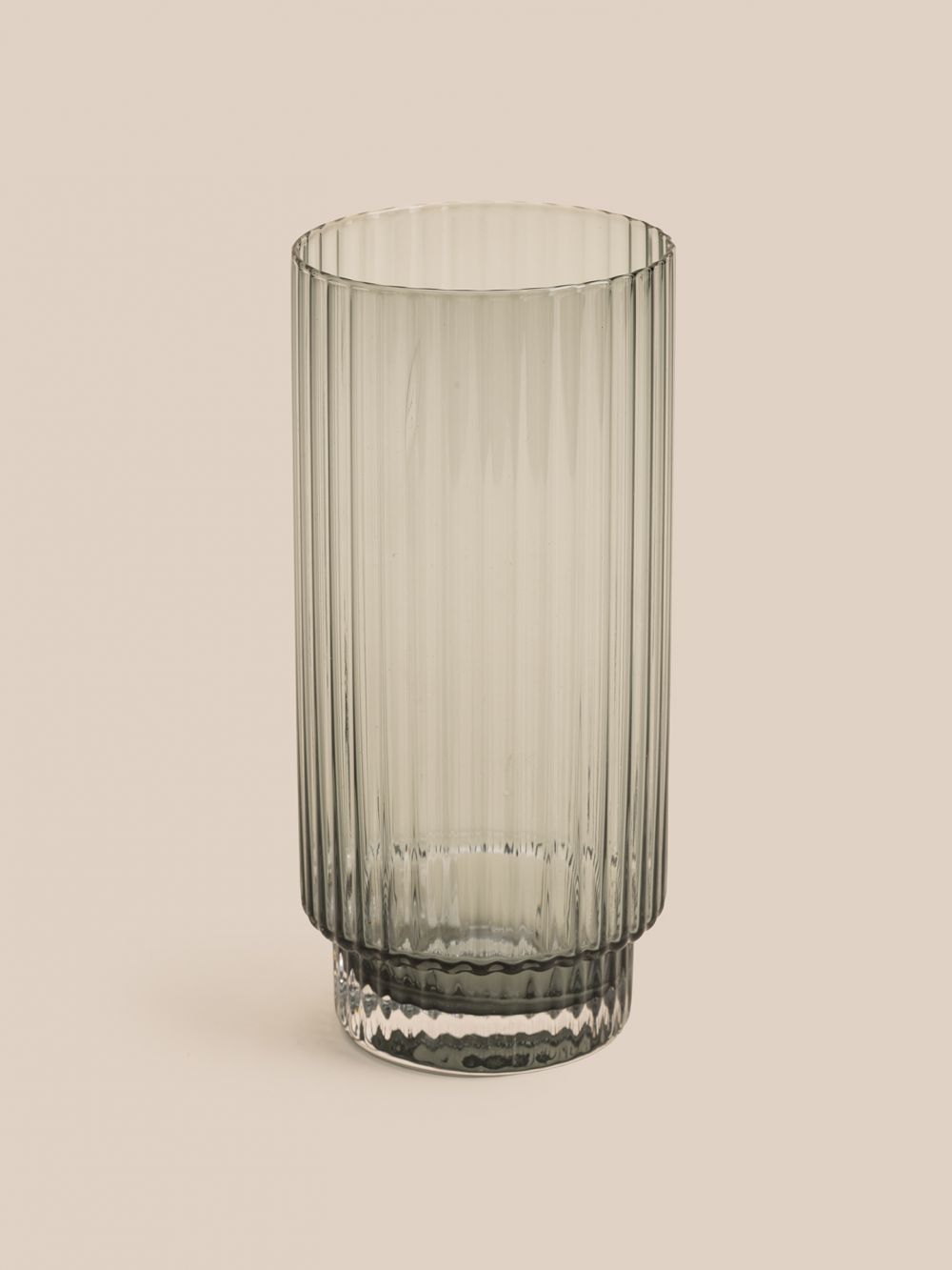 כוס זכוכית אפורה גבוהה עבודת יד