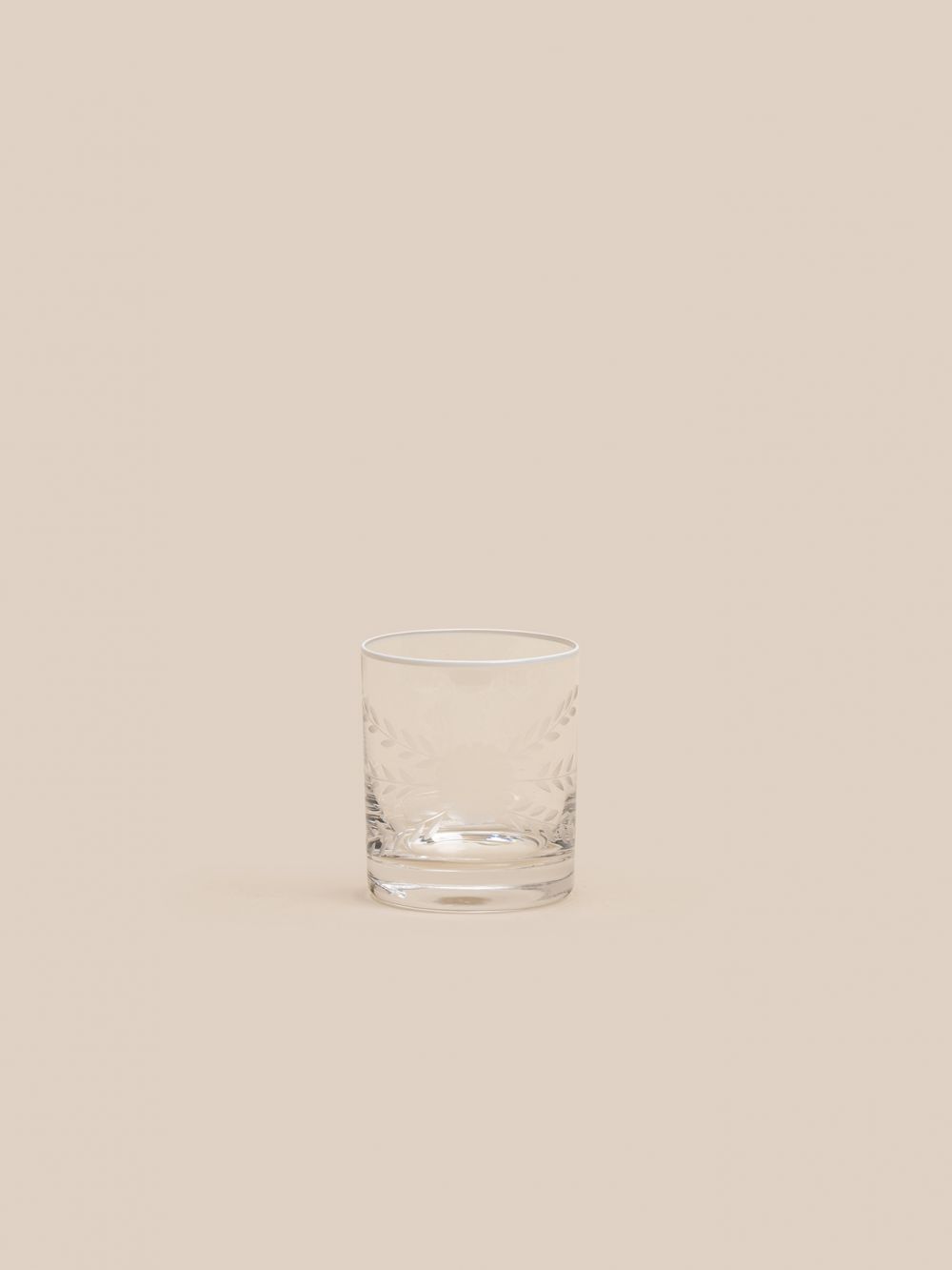 כוס שתיה נמוכה חריטה רים לבן  290 מל