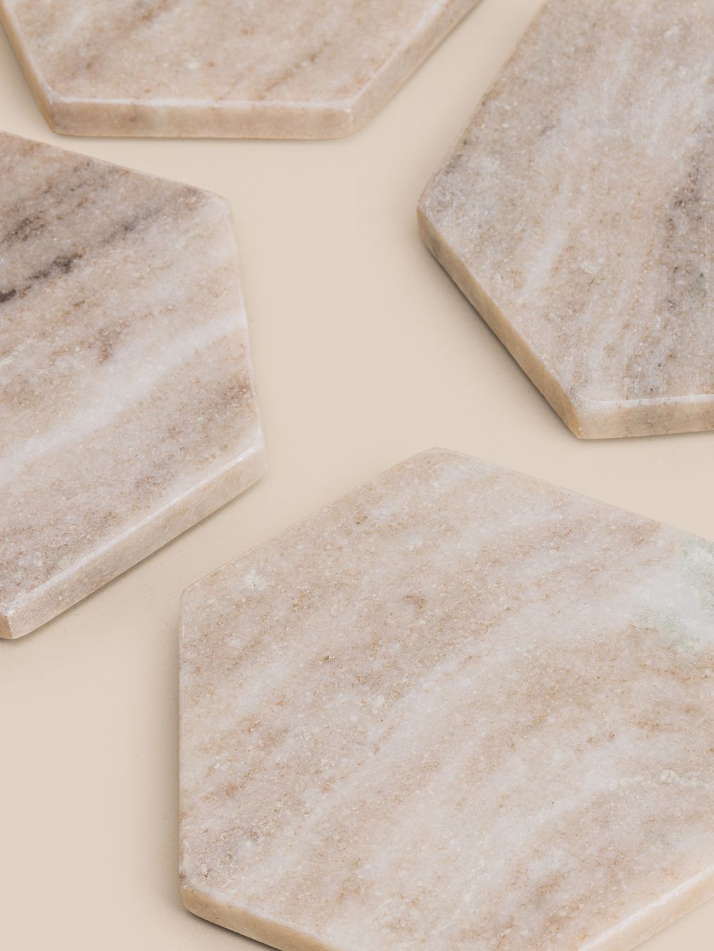 סט 4 תחתיות משיש משושה 10CM