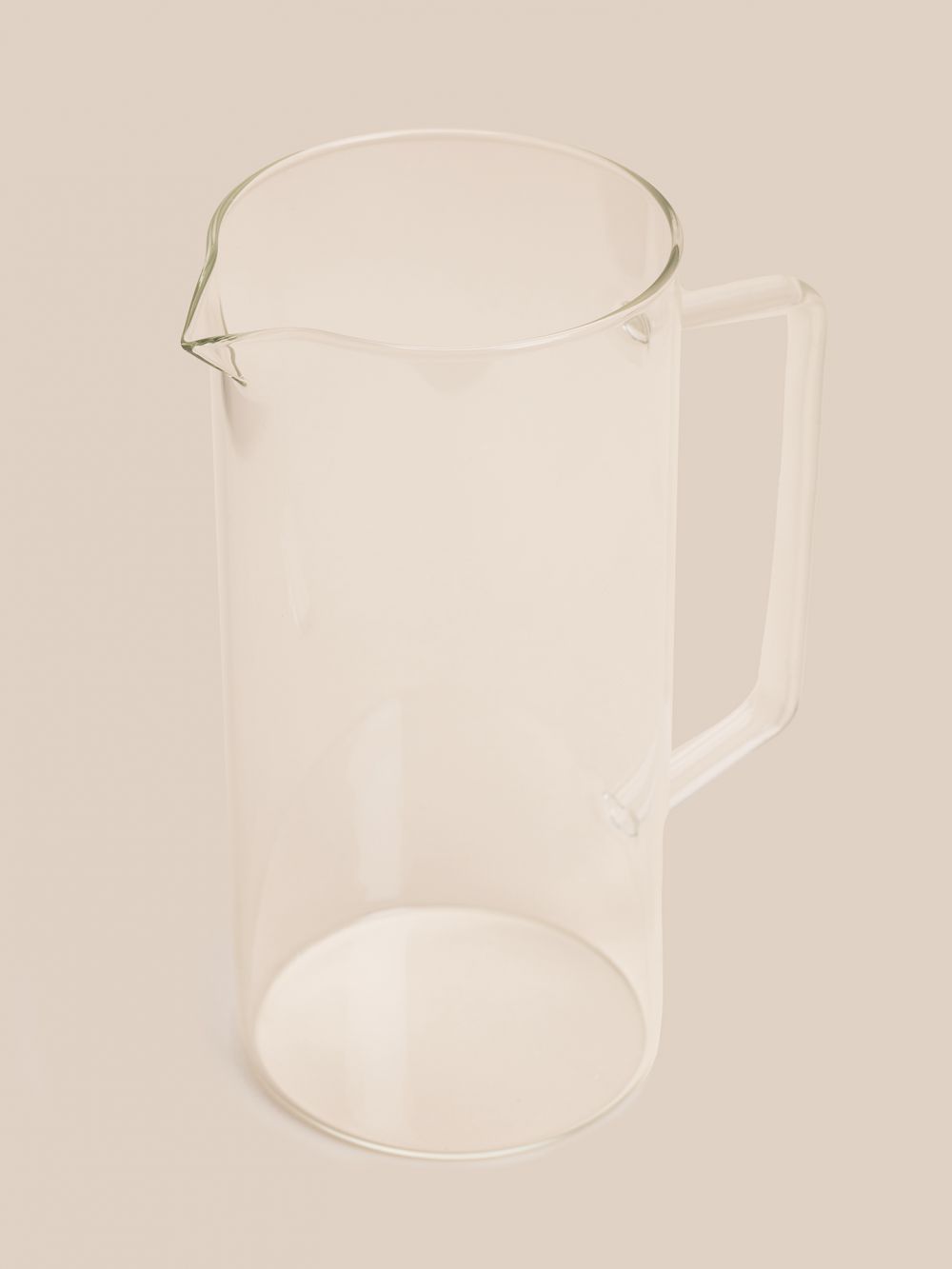 קנקן זכוכית קלאסי