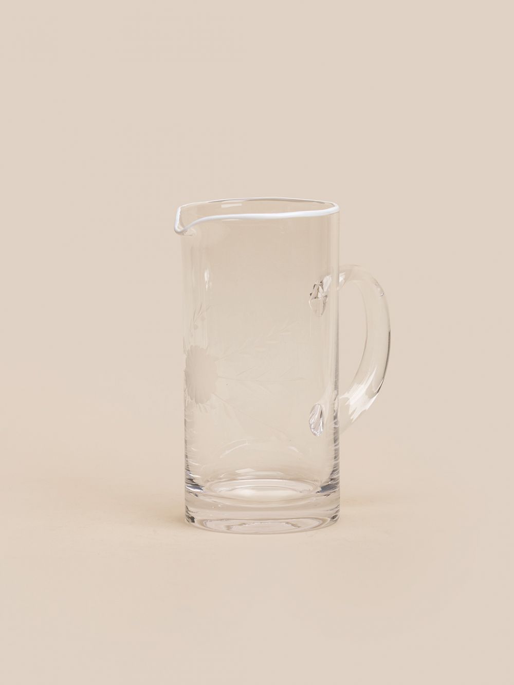 קנקן שתיה 1.3 ליטר חריטה