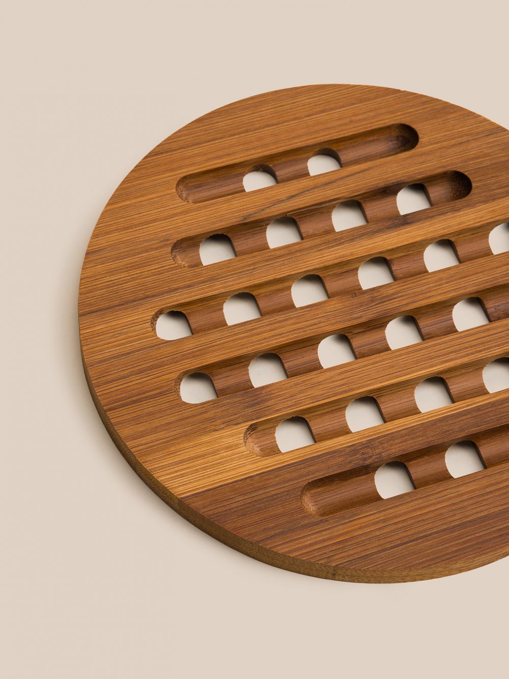 תחתית לסיר חם במבוק