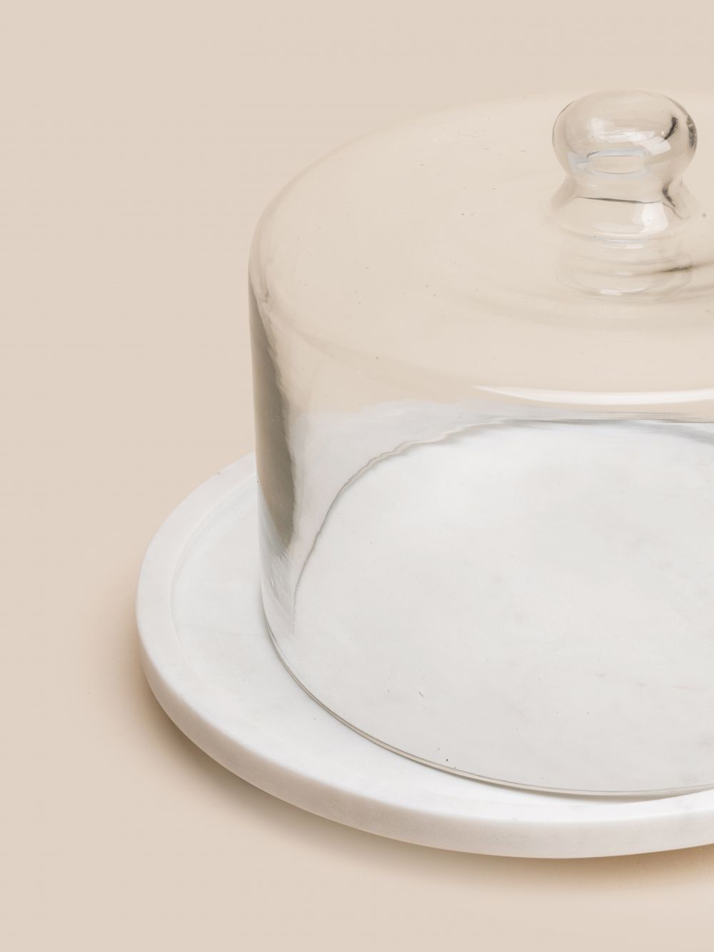 פעמון הגשה לעוגה שיש 26CM