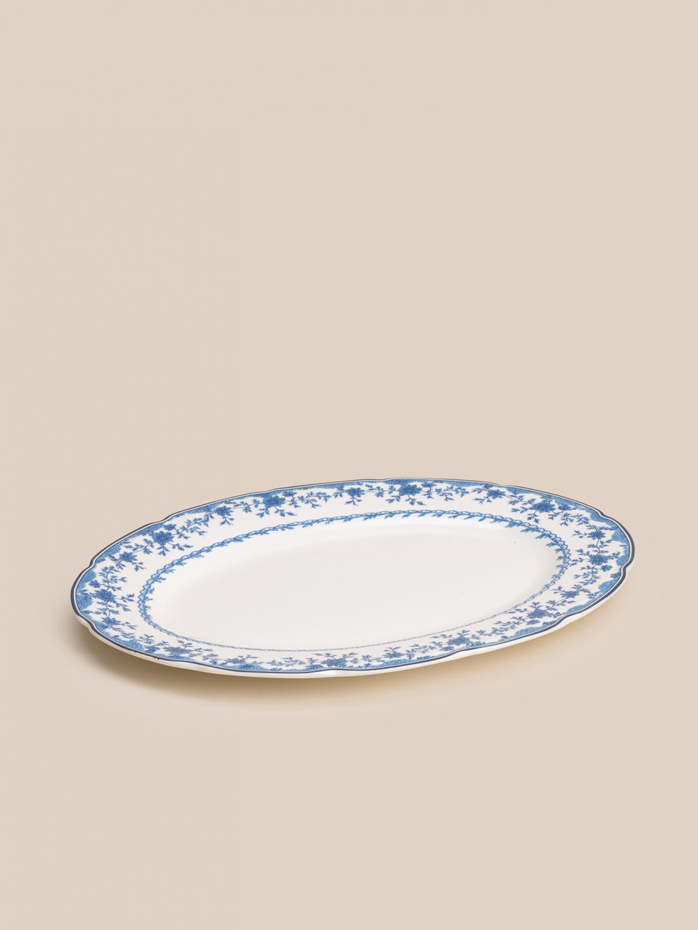 צלחת הגשה אובלית פרחים כחולים ויטנג 34X24.5CM