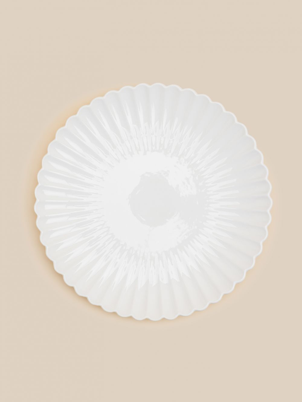 צלחת הגשה בעיצוב פסים מפורצלן קוטר 30 ס”מ