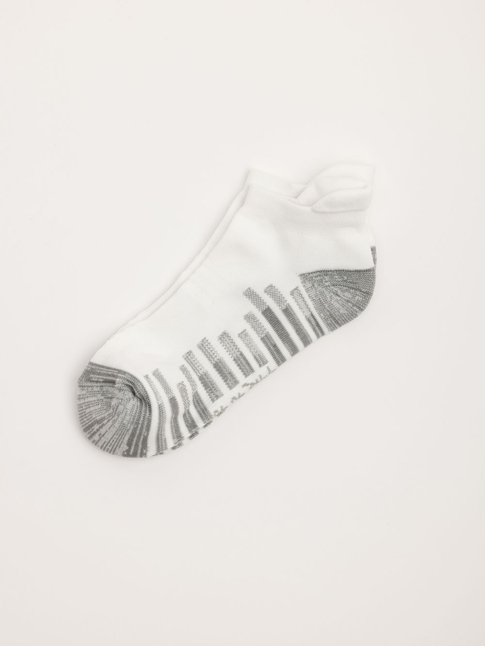 מארז שלישיית גרבי עקב ספורטיביות שני צבעים