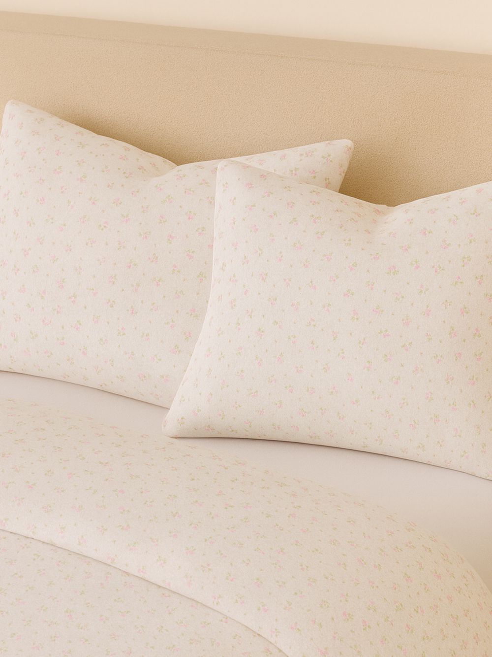 סט פרחים קטנים