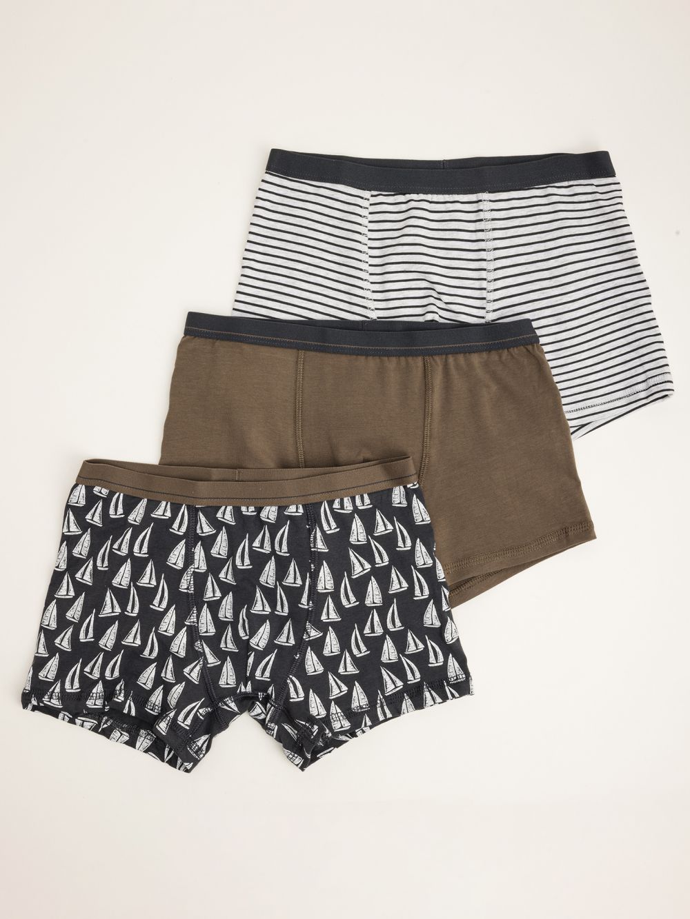 שלישיית בוקסרים